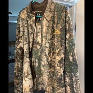 Real tree camo fleece jacket